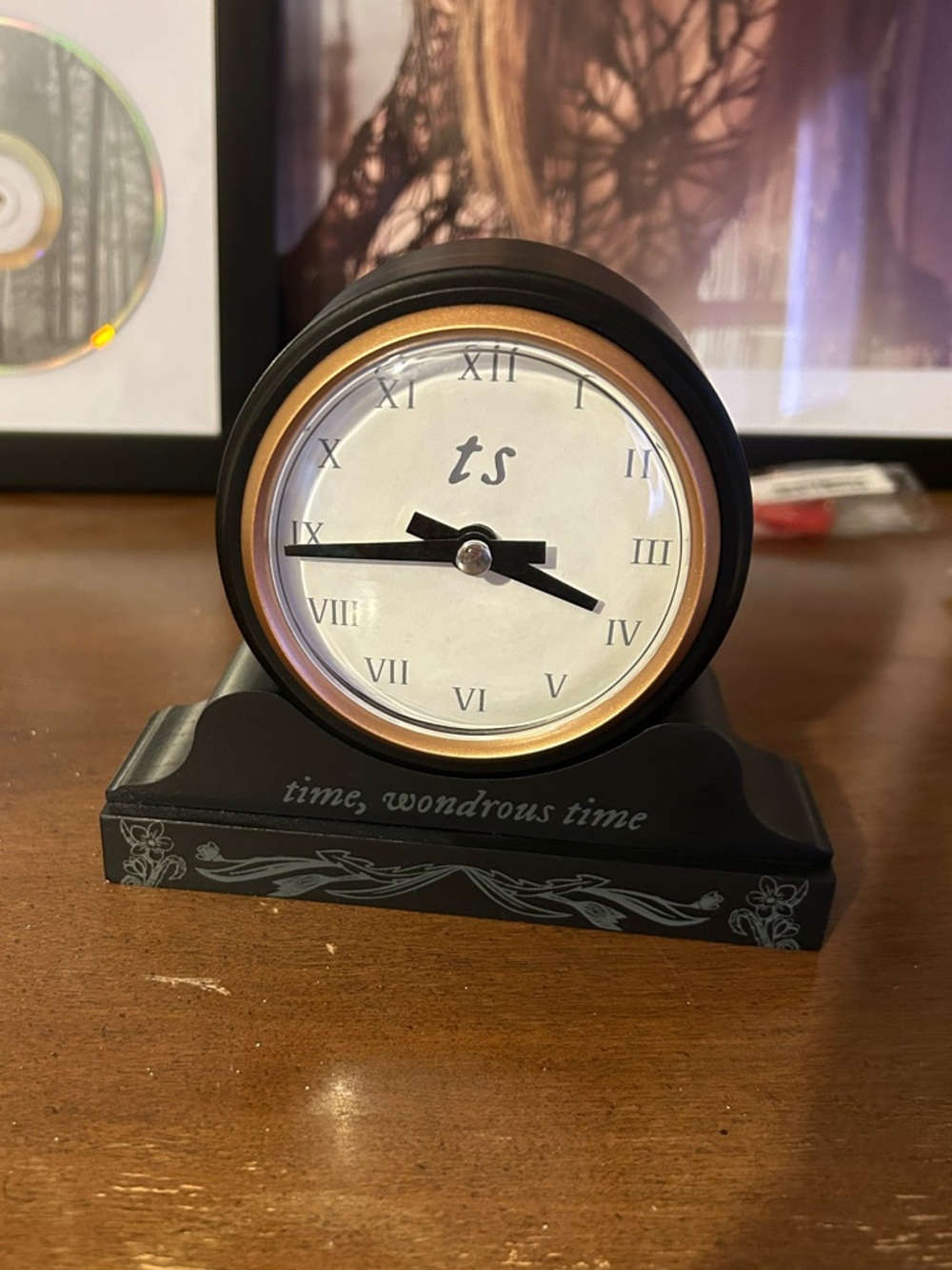 Taylor Swift Invisible String clock